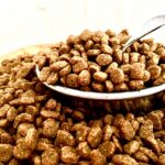 A thorough introduction to popular dog foods. Which are safe and reliable?