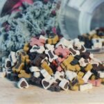 We've compiled a list of recommended additive-free dog foods!